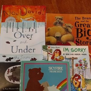 5 CHILDREN'S Paperback books